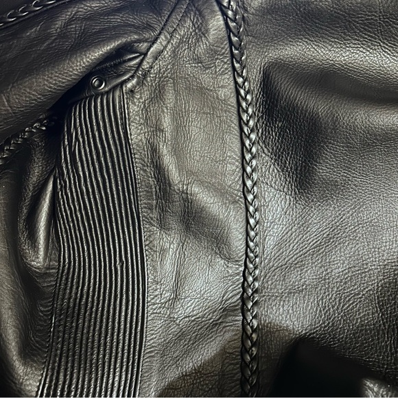 Milwaukee Motorcycle Jacket Women's Size M Black With Braided Detail Thinsulate - Picture 9 of 9